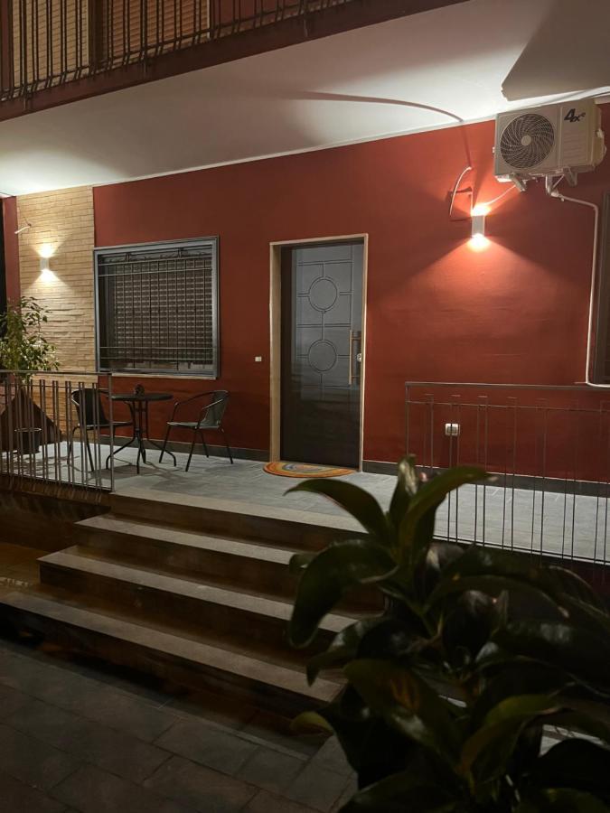 Madonna dell'ArcoCasa Del Credenteアパートメント エクステリア 写真